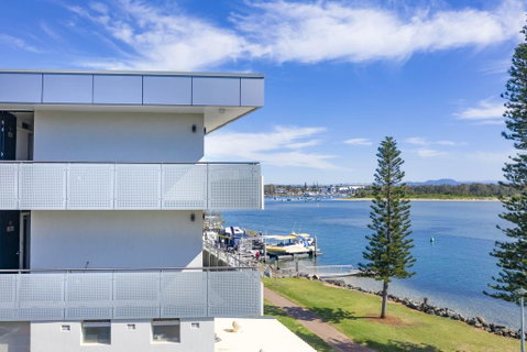 The Mid Pacific - Accommodation Ballina 0