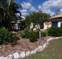 The Red Piranha - Rainbow Beach Close to everything air con and pet friendly - Accommodation Ballina