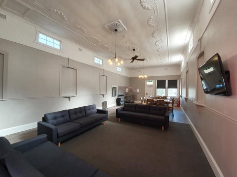 The Royal Hotel - Accommodation Ballina 3