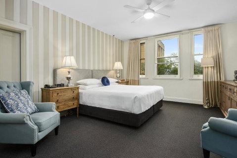 The Russell Hotel - Accommodation Ballina 1