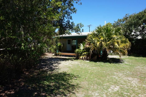The Shack - Rainbow Beach, The Ultimate Beach Shack, 200m To Beach - Accommodation Ballina 3