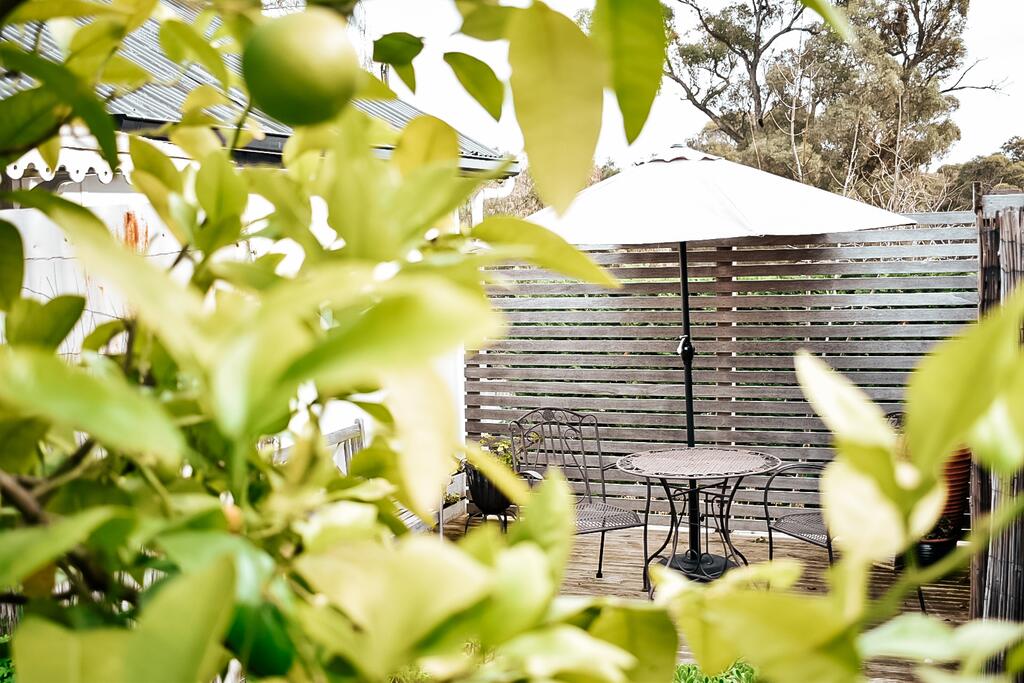 Mount Franklin VIC Accommodation Ballina
