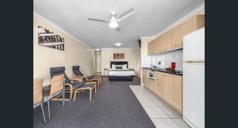 The Wellington Apartment Hotel - Accommodation Ballina 2