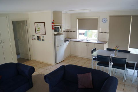Tooleybuc River Retreat Villas - Accommodation Ballina 1