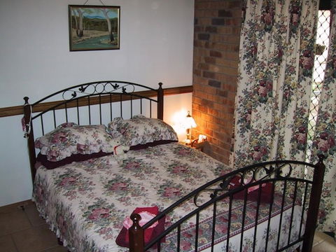 Twilight Grove Farm - Accommodation Ballina 0