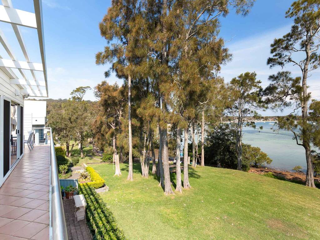 Corlette NSW Accommodation Ballina