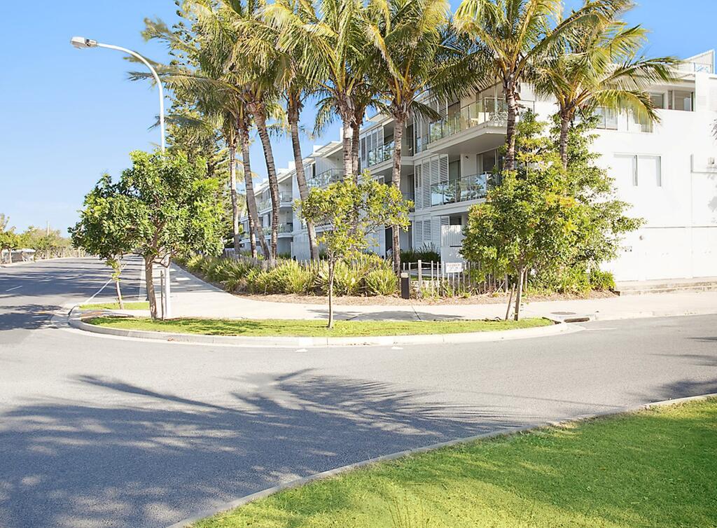 Inskip QLD Accommodation Ballina