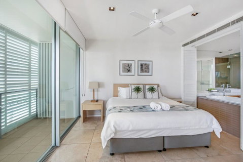 Unit 206 Plantation, Rainbow Beach, Incredible Views, Top Floor, Ocean Facing - Accommodation Ballina 2