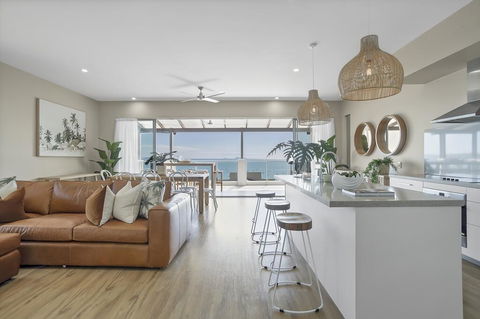 UNIT 35 Whitsundays - Accommodation Ballina 0