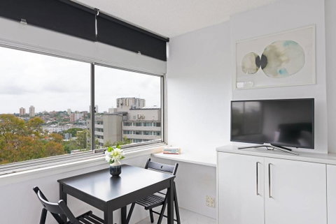 Views To Die For// Studio Rushcutters Bay // Free Parking - Accommodation Ballina 3