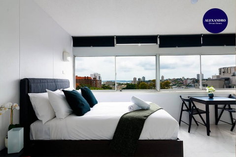 Views To Die For// Studio Rushcutters Bay // Free Parking - Accommodation Ballina 0