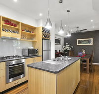 Villa Sorelle - Accommodation Ballina