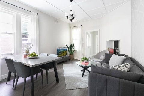 Walk Everywhere In The City From A Historic Home - Accommodation Ballina 1