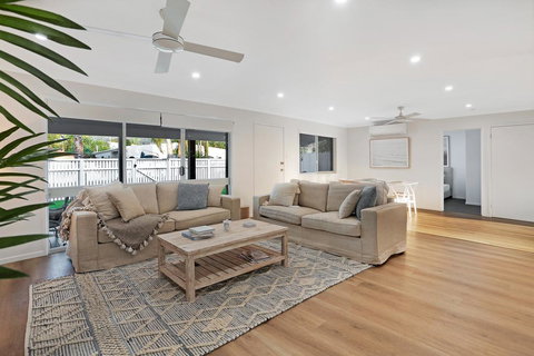 Walk To Hastings Street, Noosa Sound - Accommodation Ballina 2