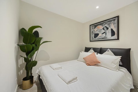 Walking To Darling Harbour, ICC,QVB, Shopping Mall - Accommodation Ballina 1