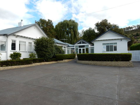 Walton House Bed & Breakfast - Accommodation Ballina 0