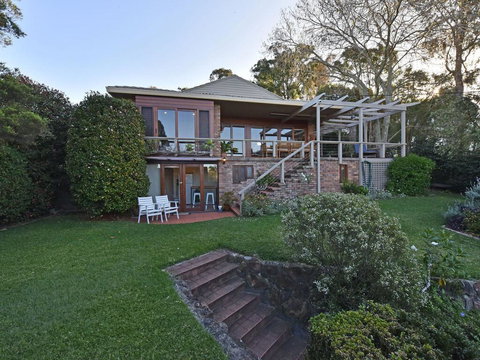 Wangi Waterfront Delight 4br Waterfront Reserve Home - Accommodation Ballina 1