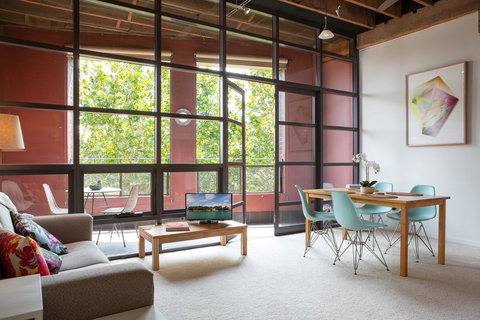 Warehouse Apartment With Balcony In Trendy Area - Accommodation Ballina 0