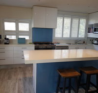 Waterfront 2 Bed Luxury Apartment in Corlette Port Stephens - Sleeps 4 - Accommodation Ballina