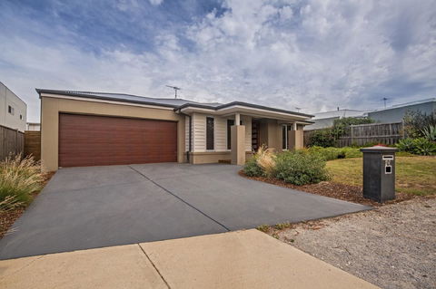 Nautical Rise Torquay - Accommodation Ballina 25