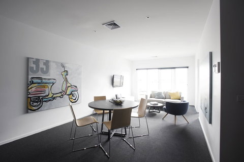 Tyrian Serviced Apartments Fitzroy - Accommodation Ballina 0