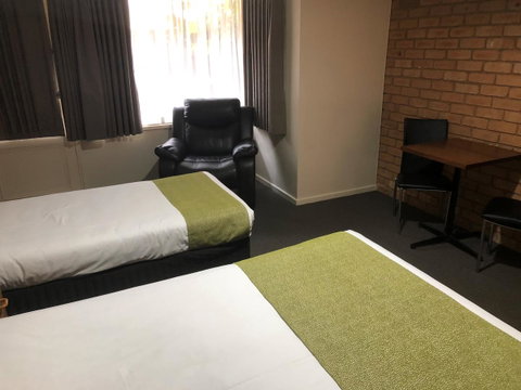 National Hotel Complex Bendigo - Accommodation Ballina 3