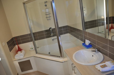 National Hotel Complex Bendigo - Accommodation Ballina 22