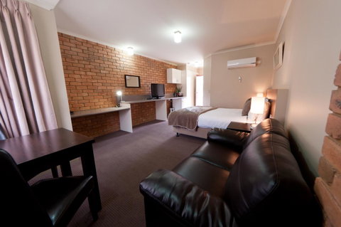 National Hotel Complex Bendigo - Accommodation Ballina 0