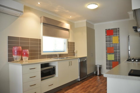 National Hotel Complex Bendigo - Accommodation Ballina 24