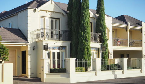 Beechwood Apartment - Accommodation Ballina 0