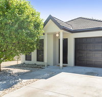Black Lotus Townhouse - Accommodation Ballina