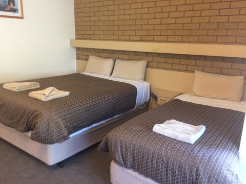 Ambassador Motor Inn - Accommodation Ballina 5