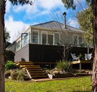 Lake Como Villa - Accommodation Ballina