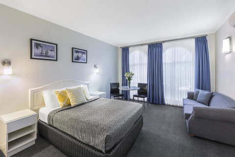 Cathedral Motor Inn - Accommodation Ballina 0