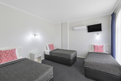 Cathedral Motor Inn - Accommodation Ballina 11
