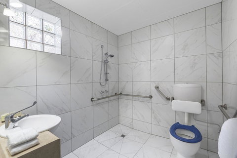 Cathedral Motor Inn - Accommodation Ballina 13