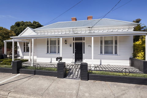 Montabella - Accommodation Ballina 0