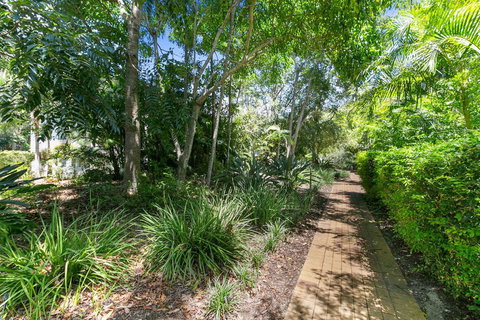 Coloured Sands - Rainbow Beach Resort - 5 Mins To Beach - Accommodation Ballina 23