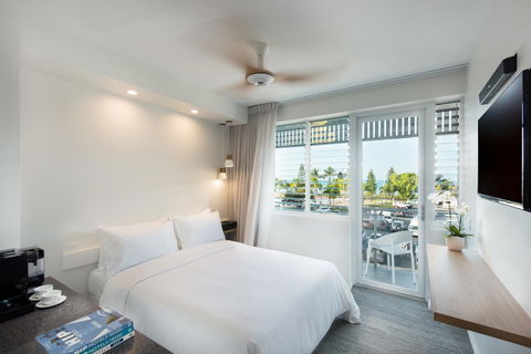 Heart Hotel And Gallery Whitsundays - Accommodation Ballina 5