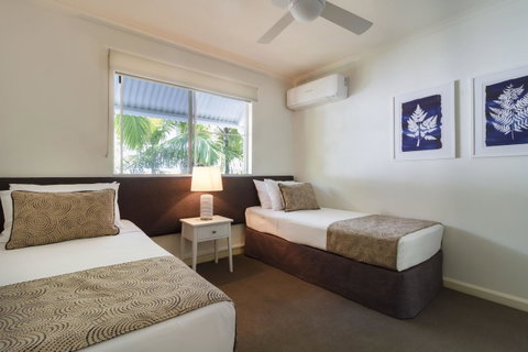 The White House Port Douglas - Accommodation Ballina 37