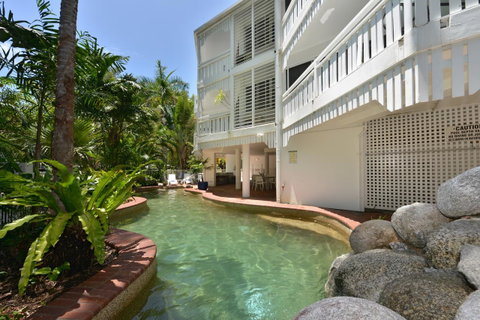 The White House Port Douglas - Accommodation Ballina 18
