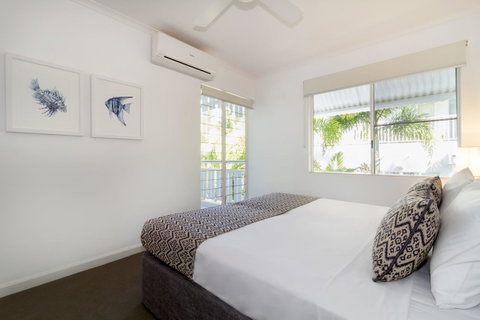 The White House Port Douglas - Accommodation Ballina 36
