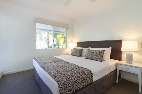 The White House Port Douglas - Accommodation Ballina 35
