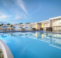 Pool Resort Port Douglas - Accommodation Ballina