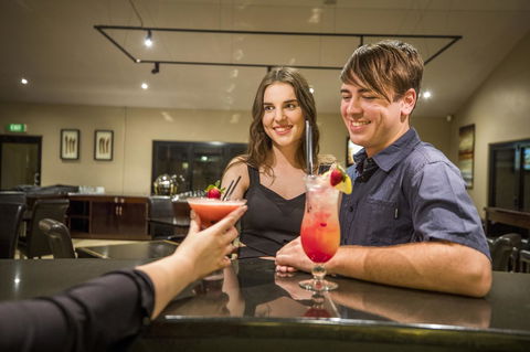 Emerald Maraboon Motor Inn - Accommodation Ballina 17