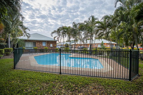 Emerald Maraboon Motor Inn - Accommodation Ballina 11
