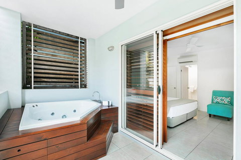 Mantra Aqueous On Port - Accommodation Ballina 9