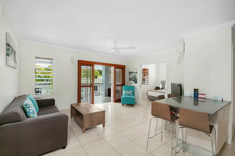 Mantra Aqueous On Port - Accommodation Ballina 15