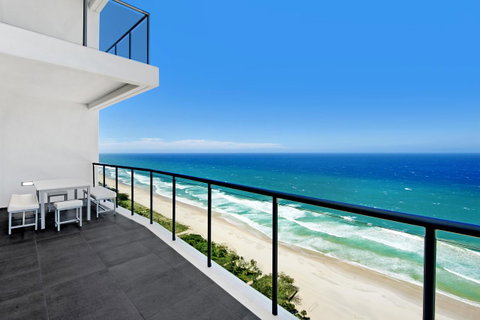 ULTIQA Air On Broadbeach - Accommodation Ballina 0
