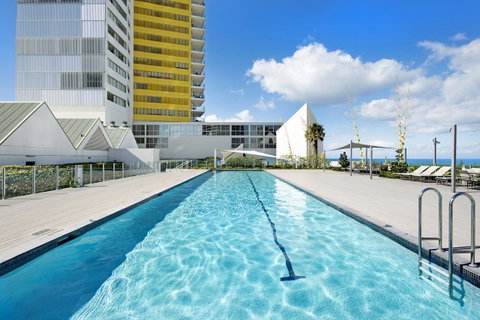 ULTIQA Air On Broadbeach - Accommodation Ballina 5
